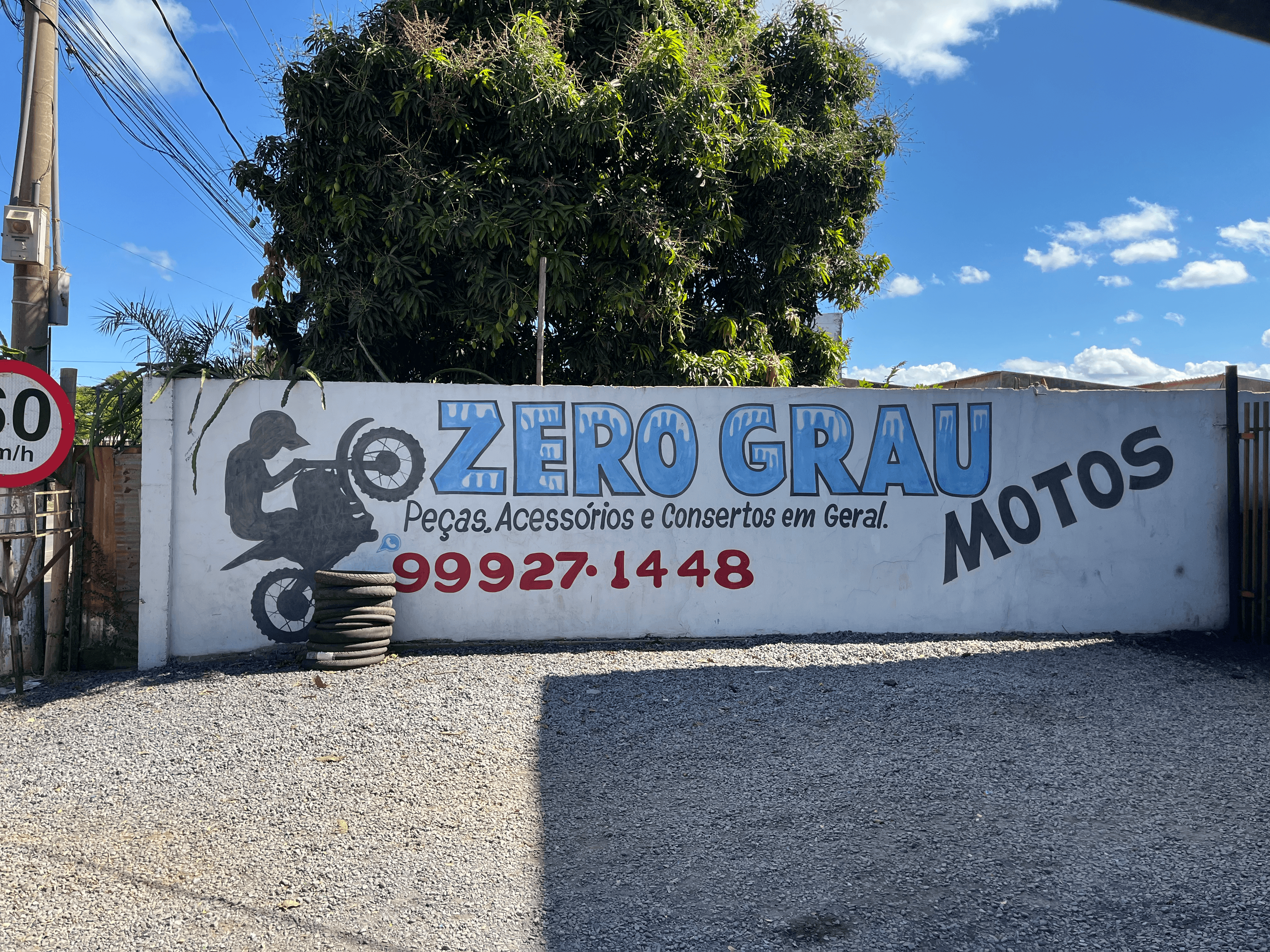 Fachada da nossa loja.